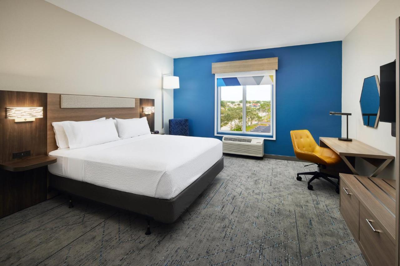 Holiday Inn Express Hotel & Suites Port St. Lucie West By Ihg Exterior foto