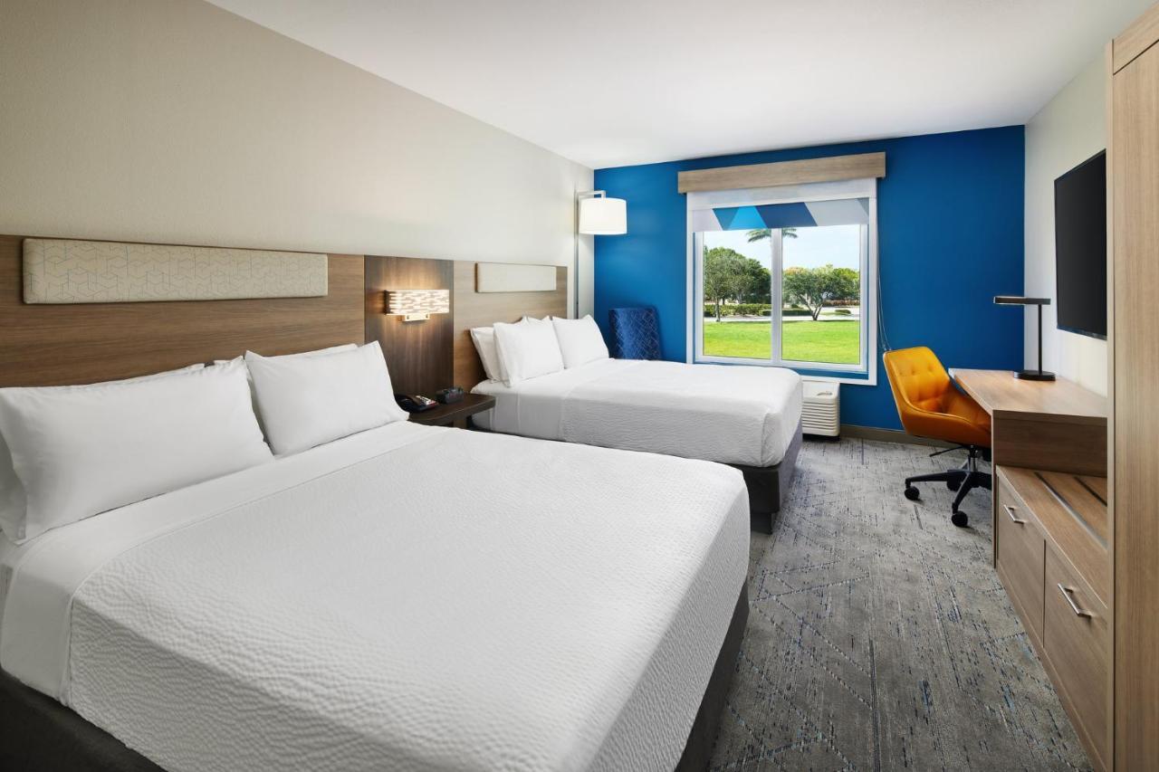 Holiday Inn Express Hotel & Suites Port St. Lucie West By Ihg Exterior foto
